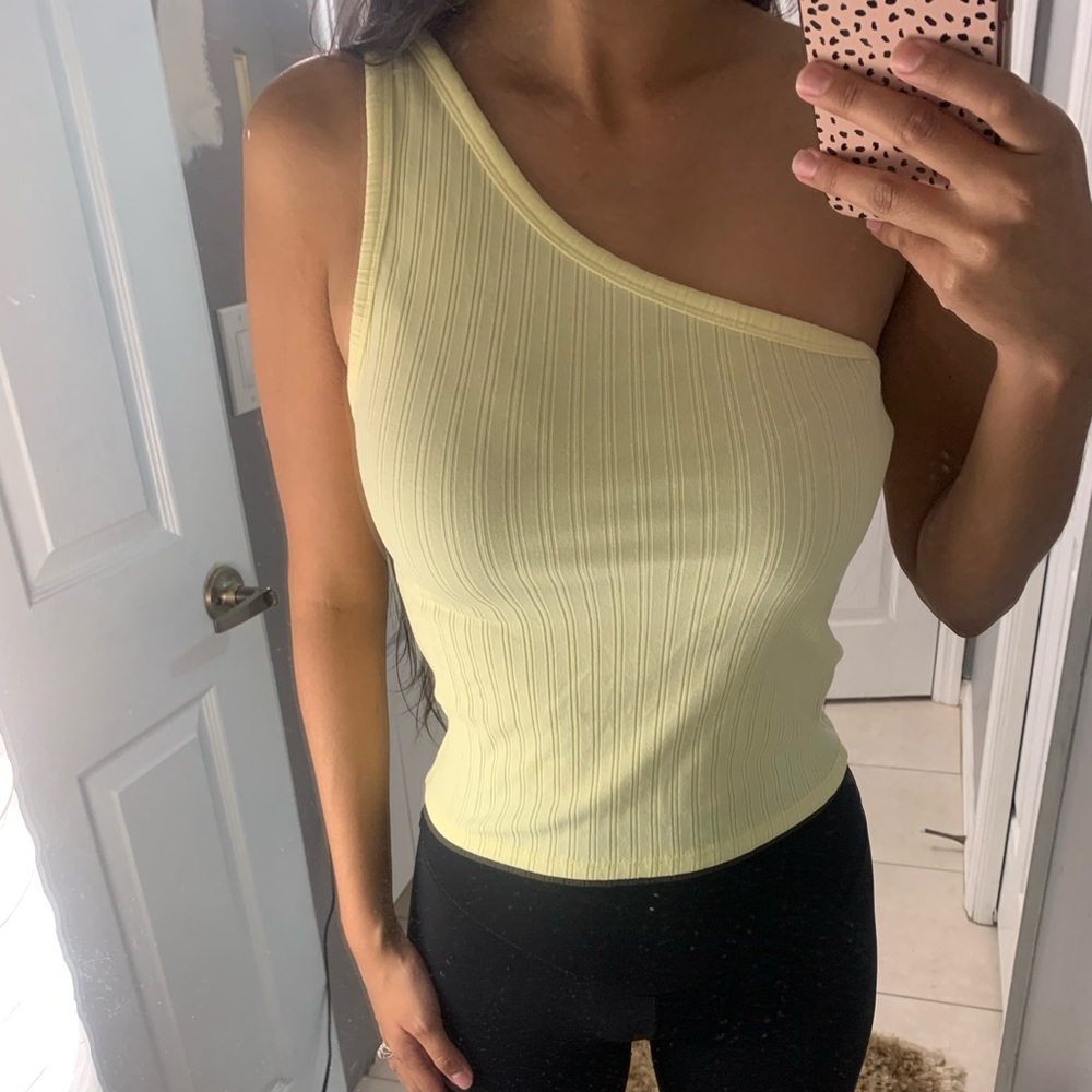 American Eagle Ribbed One Shoulder Top